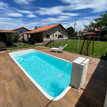 Casa Bem Espacosa Com Piscina, Campo De Futebol E Area Gourmet A Um Quarteirao Da Lagoa De Praia Seca Araruama Ngoại thất bức ảnh